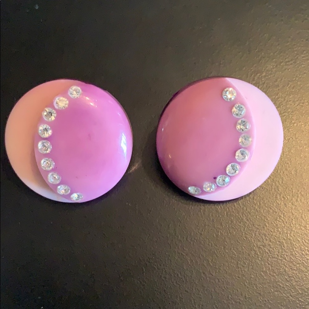 Vintage 1950s clip on earrings purple & pink